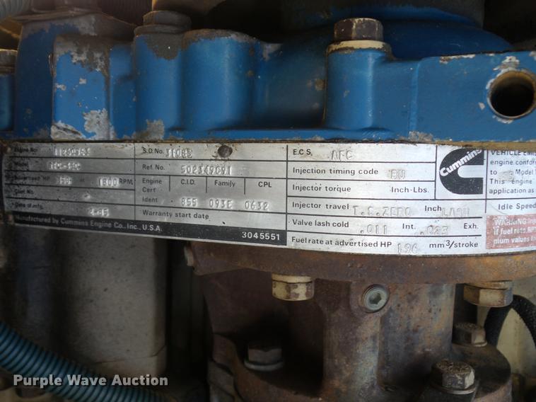 image for item DR9213 1986 International F2575 semi truck