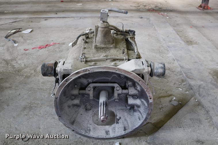 image for item DW9820 Eaton Fuller RTX15710B transmission