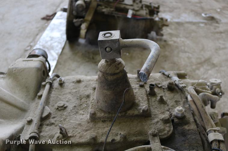 image for item DW9820 Eaton Fuller RTX15710B transmission