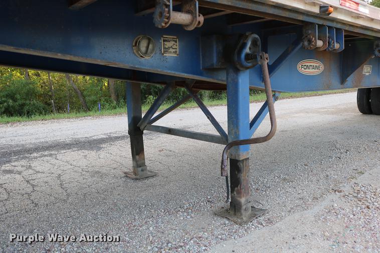 image for item DW9862 1997 Fontaine LFTW-6-8048WSAK flatbed trailer