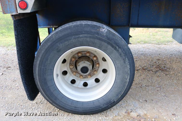 image for item DW9862 1997 Fontaine LFTW-6-8048WSAK flatbed trailer