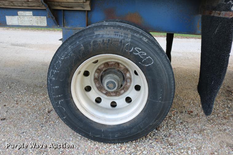 image for item DW9862 1997 Fontaine LFTW-6-8048WSAK flatbed trailer