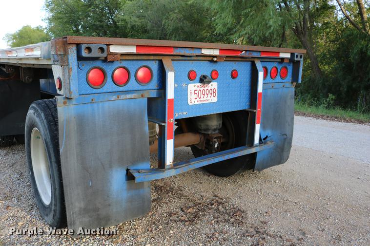 image for item DW9862 1997 Fontaine LFTW-6-8048WSAK flatbed trailer