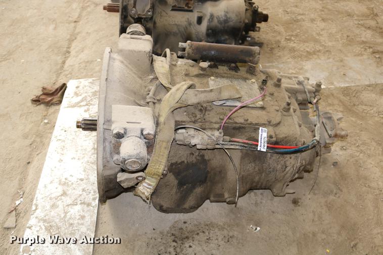 image for item DW9876 Meritor RMX10155A23050 transmission