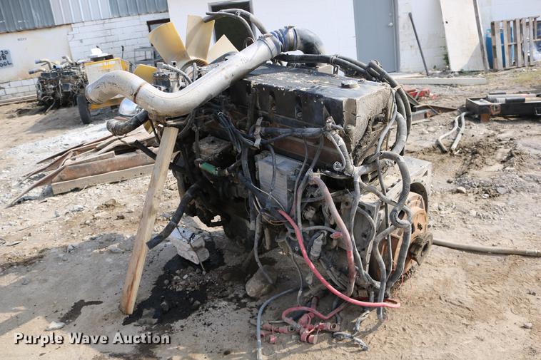 image for item DW9882 Cummins M11-330E 10.8L six cylinder turbo diesel engine
