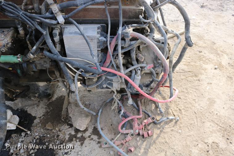 image for item DW9882 Cummins M11-330E 10.8L six cylinder turbo diesel engine