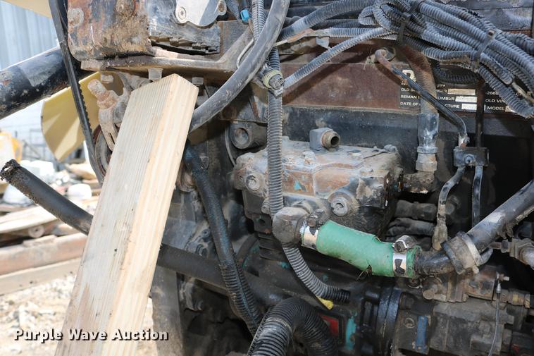 image for item DW9882 Cummins M11-330E 10.8L six cylinder turbo diesel engine