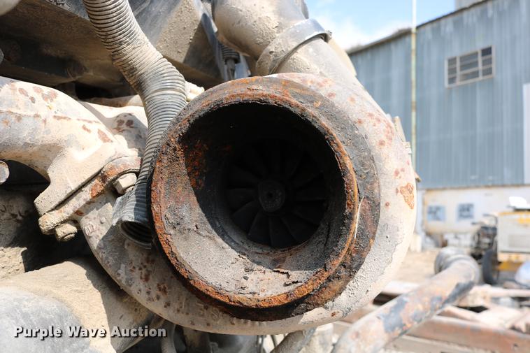 image for item DW9882 Cummins M11-330E 10.8L six cylinder turbo diesel engine