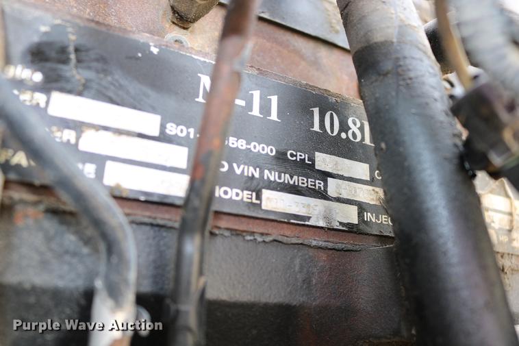 image for item DW9882 Cummins M11-330E 10.8L six cylinder turbo diesel engine