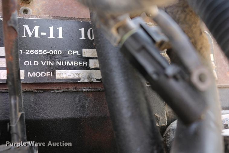 image for item DW9882 Cummins M11-330E 10.8L six cylinder turbo diesel engine