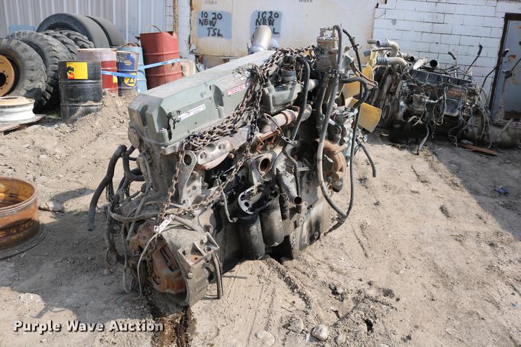 image for item DW9883 Detroit Diesel Series 60 12.7L six cylinder diesel engine