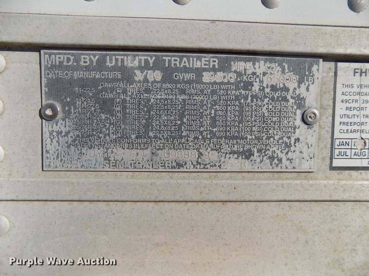 image for item EE9256 1999 Utility refrigerated van trailer