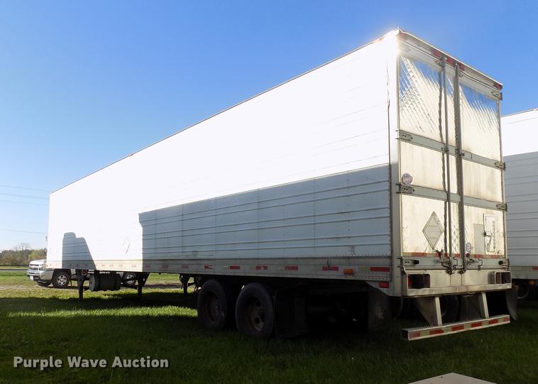 image for item EE9257 2001 Utility refrigerated trailer