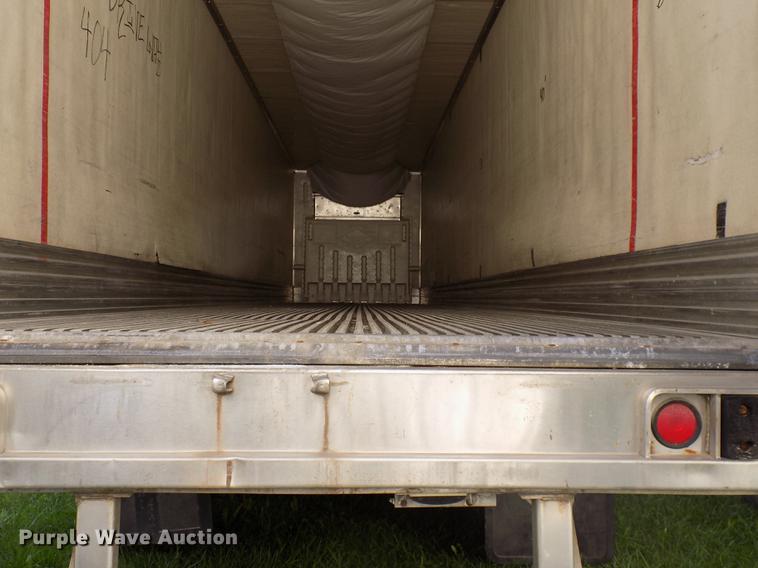 image for item EE9257 2001 Utility refrigerated trailer