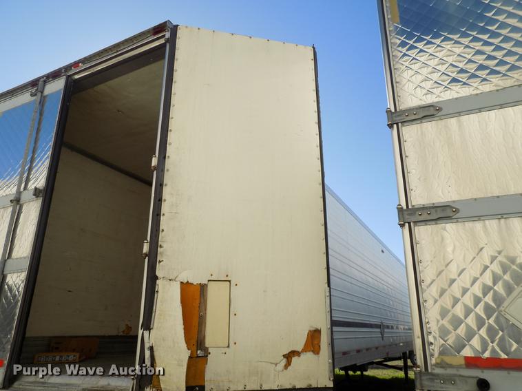 image for item EE9258 2004 Utility refrigerated trailer
