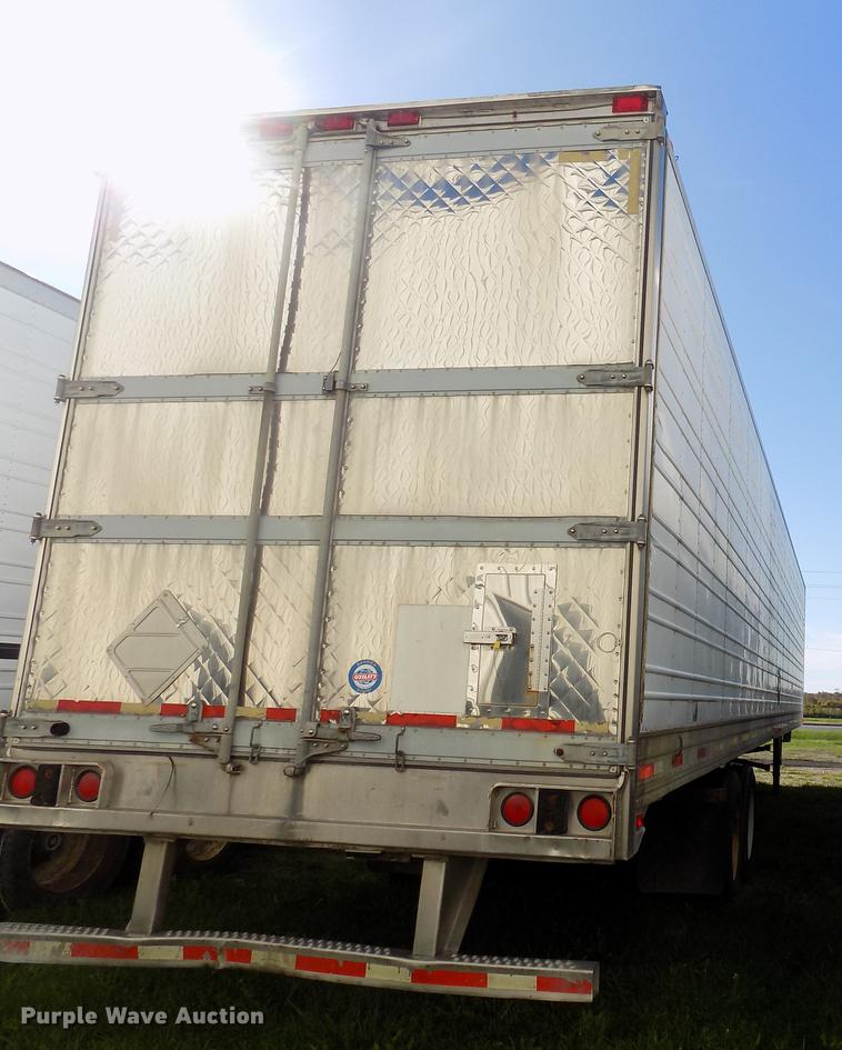 image for item EE9259 2001 Utility VS2R refrigerated van trailer