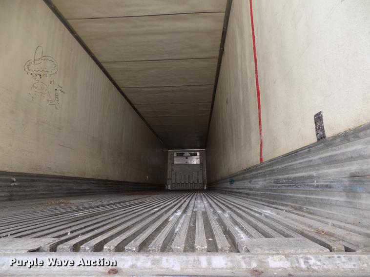 image for item EE9259 2001 Utility VS2R refrigerated van trailer