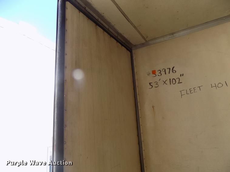 image for item EE9259 2001 Utility VS2R refrigerated van trailer