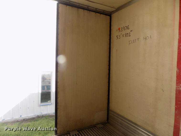 image for item EE9259 2001 Utility VS2R refrigerated van trailer