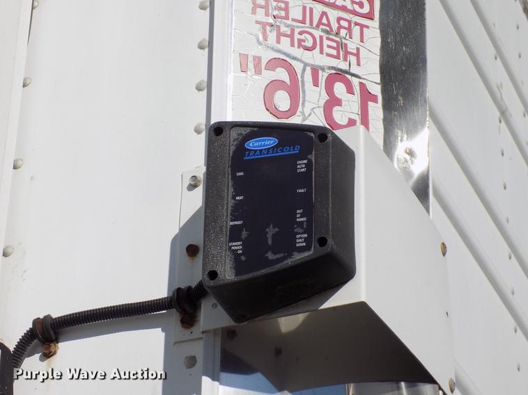 image for item EE9259 2001 Utility VS2R refrigerated van trailer