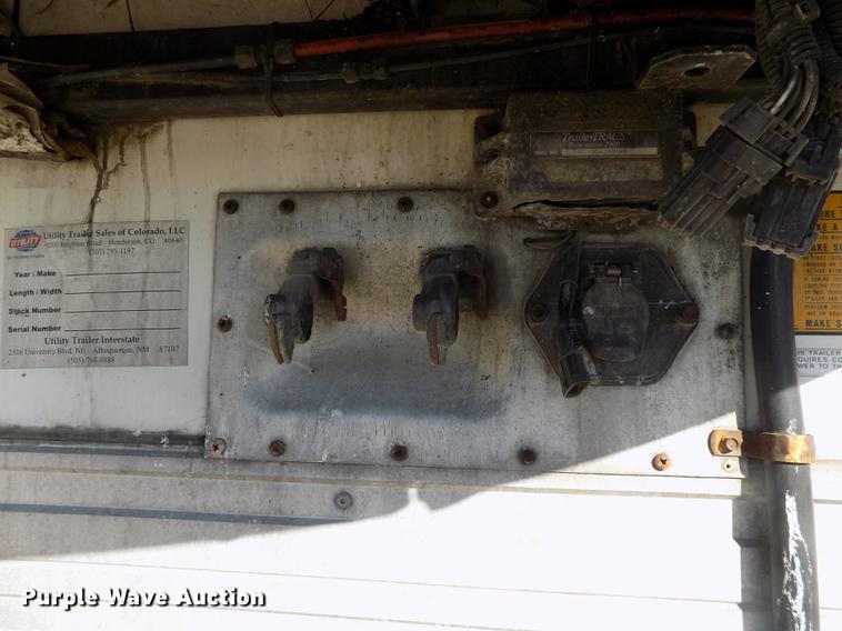 image for item EE9260 1999 Utility refrigerated van trailer