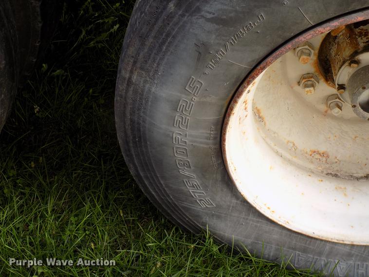 image for item EE9260 1999 Utility refrigerated van trailer