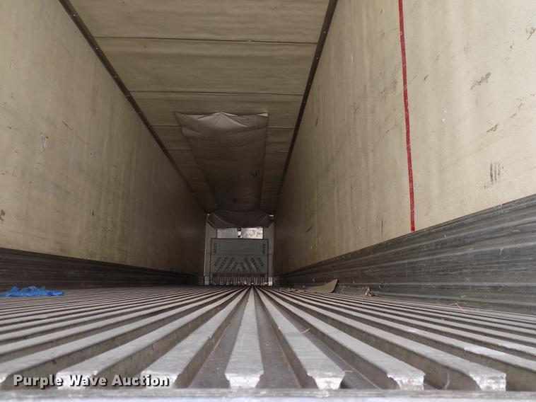 image for item EE9260 1999 Utility refrigerated van trailer