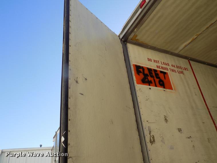 image for item EE9260 1999 Utility refrigerated van trailer