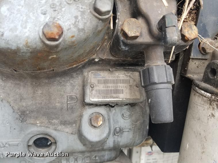 image for item EE9260 1999 Utility refrigerated van trailer