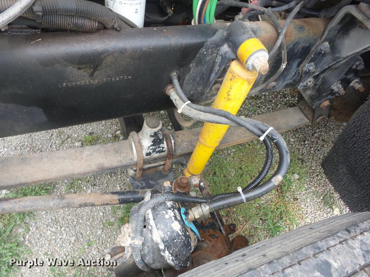 image for item K6362 1997 Freightliner Century Class semi truck