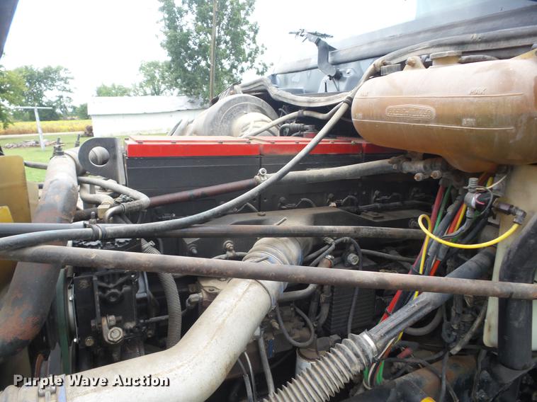 image for item K6362 1997 Freightliner Century Class semi truck