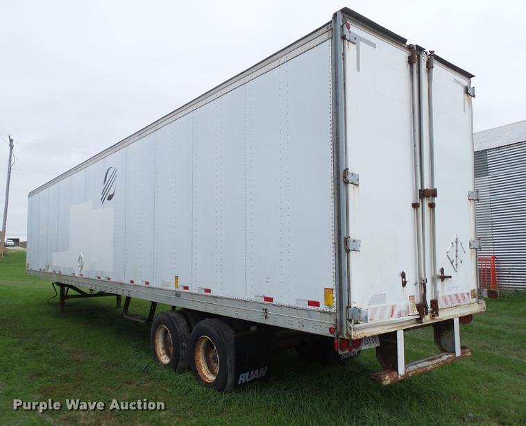 image for item L5638 1993 Fruehauf dry van trailer