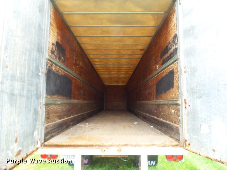 image for item L5638 1993 Fruehauf dry van trailer