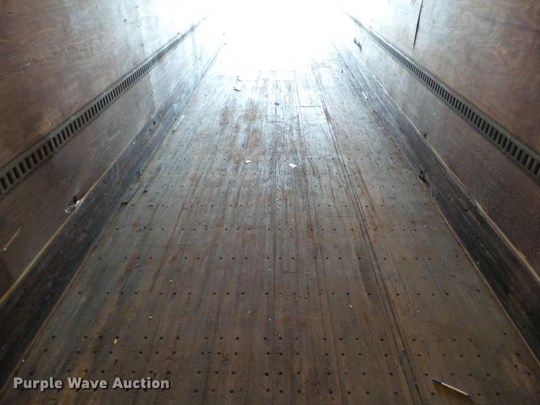 image for item L5638 1993 Fruehauf dry van trailer