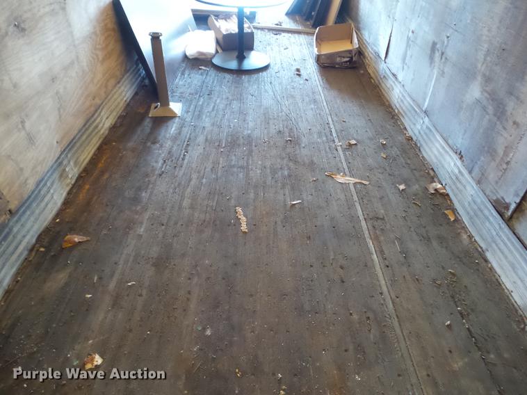 image for item L5639 1995 Fruehauf FBHLP-9 dry van trailer