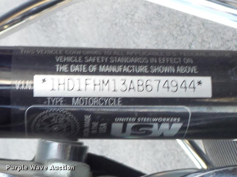 image for item CC9650 2010 Harley Davidson Road King Police motorcycle