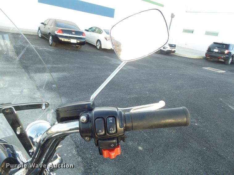 image for item CC9652 2012 Harley Davidson Road King Police motorcycle