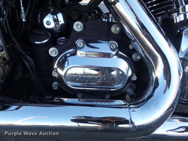 image for item CC9652 2012 Harley Davidson Road King Police motorcycle