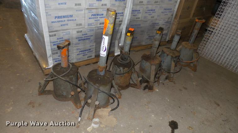 image for item DA1246 (6) shop jacks