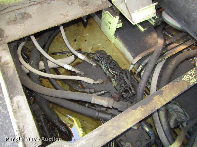 image for item DA3188 1996 Elgin Pelican Series P street sweeper