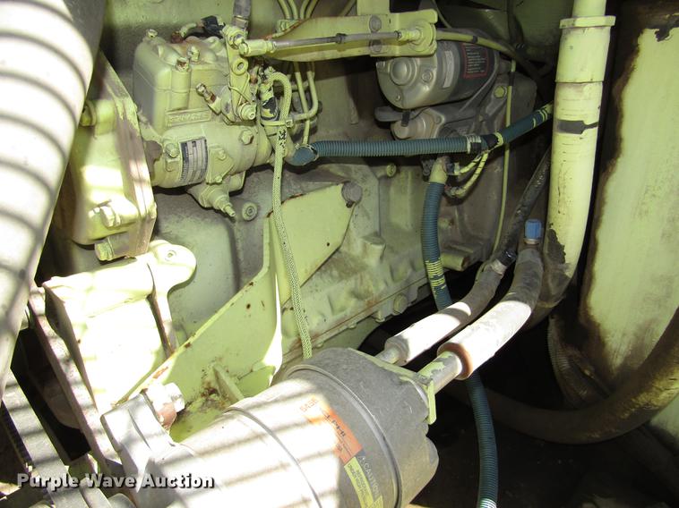 image for item DA3188 1996 Elgin Pelican Series P street sweeper