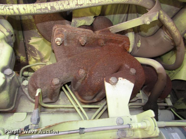 image for item DA3188 1996 Elgin Pelican Series P street sweeper