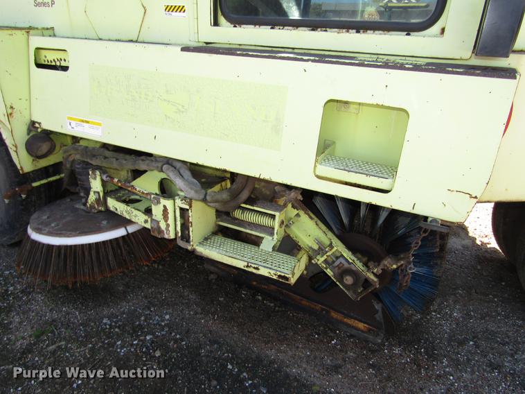 image for item DA3188 1996 Elgin Pelican Series P street sweeper