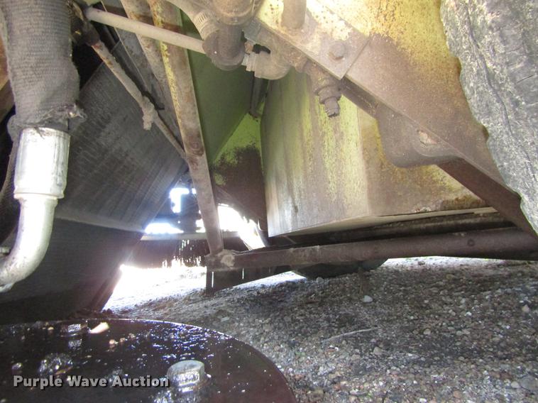 image for item DA3188 1996 Elgin Pelican Series P street sweeper