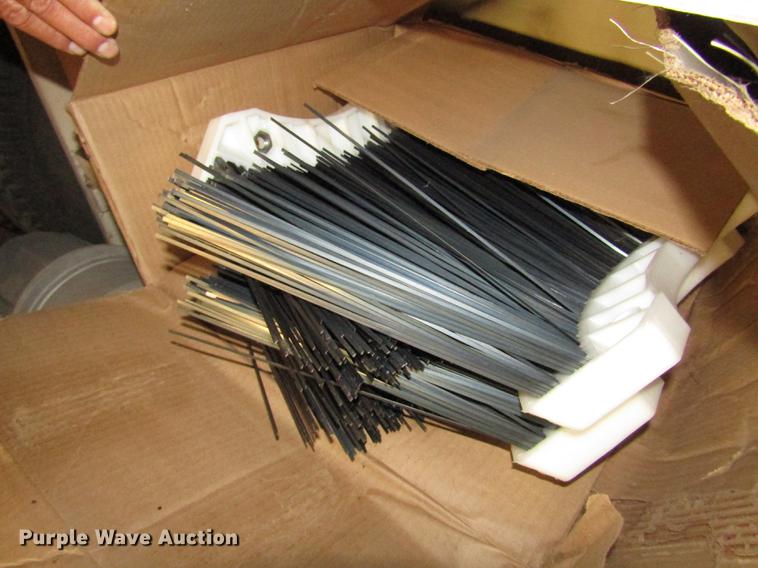 image for item DA3188 1996 Elgin Pelican Series P street sweeper