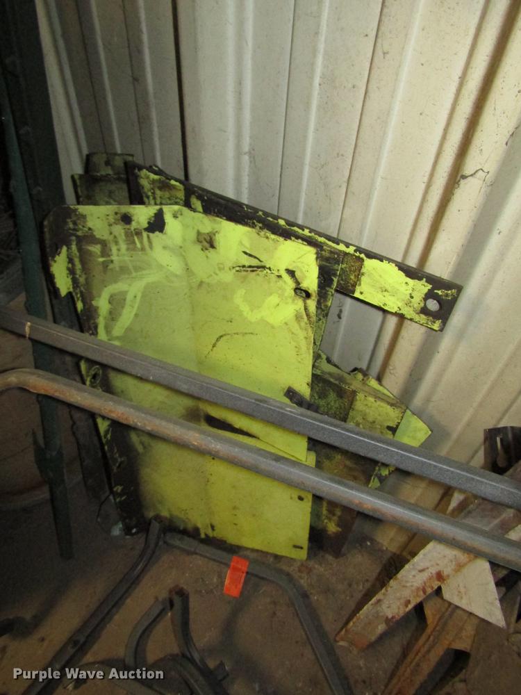 image for item DA3188 1996 Elgin Pelican Series P street sweeper