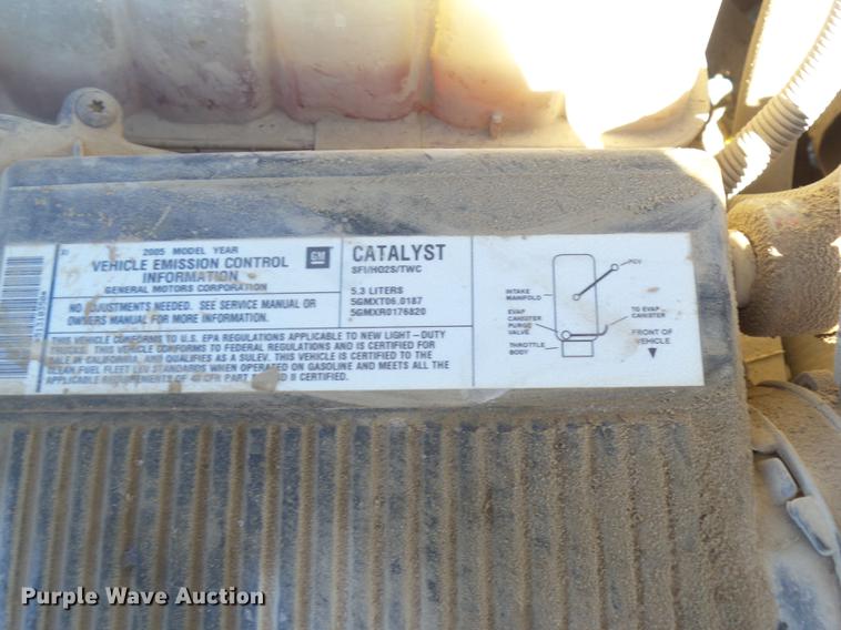 image for item DA7001 2005 Chevrolet Silverado 1500 Crew Cab pickup truck