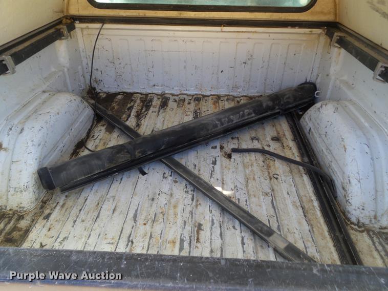 image for item DA7001 2005 Chevrolet Silverado 1500 Crew Cab pickup truck