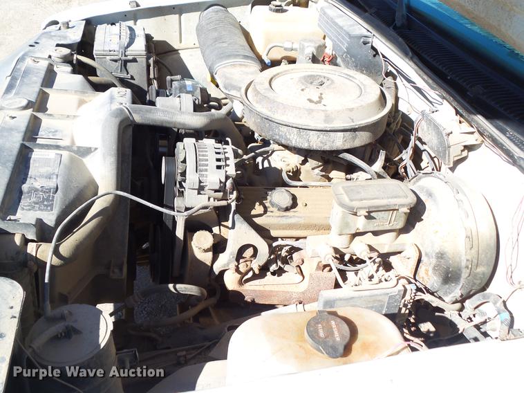 image for item DA7002 1991 Chevrolet 1500 pickup truck