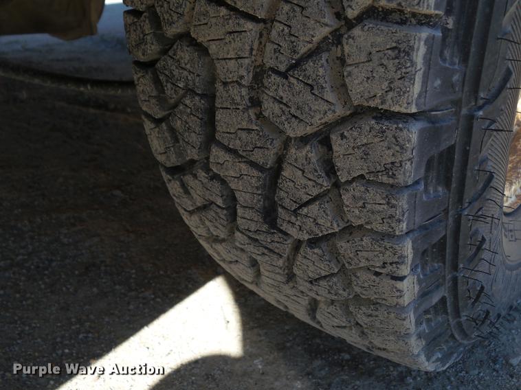 image for item DA7002 1991 Chevrolet 1500 pickup truck